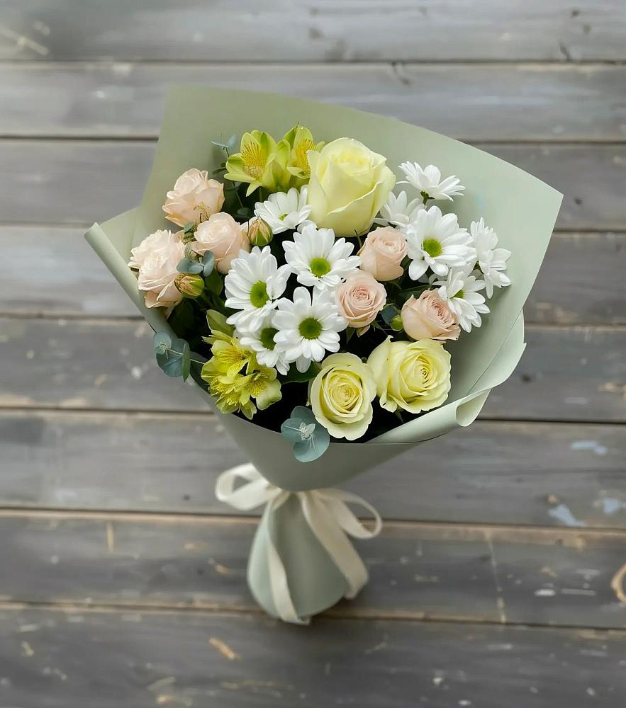 Букет цветов из: Альстромерии, Розы и Хризантемы в Староджерелиевской