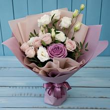 Букет цветов из:  Розы и Лизиантусы #REPLACE_PRED# Староджерелиевской