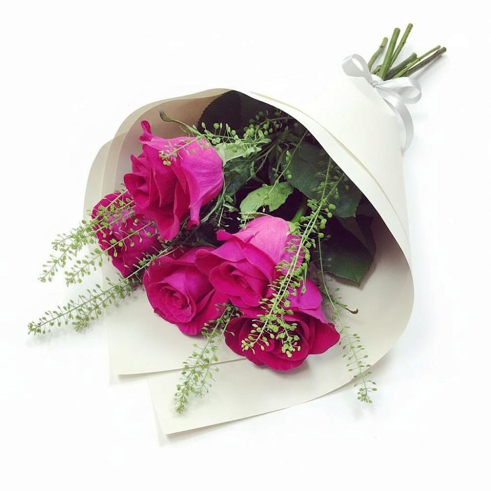 Букет цветов из: Розы в Староджерелиевской