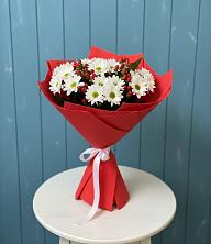 Букет цветов из:  Хризантемы в Староджерелиевской