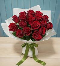 Букет Красные розы в Староджерелиевской