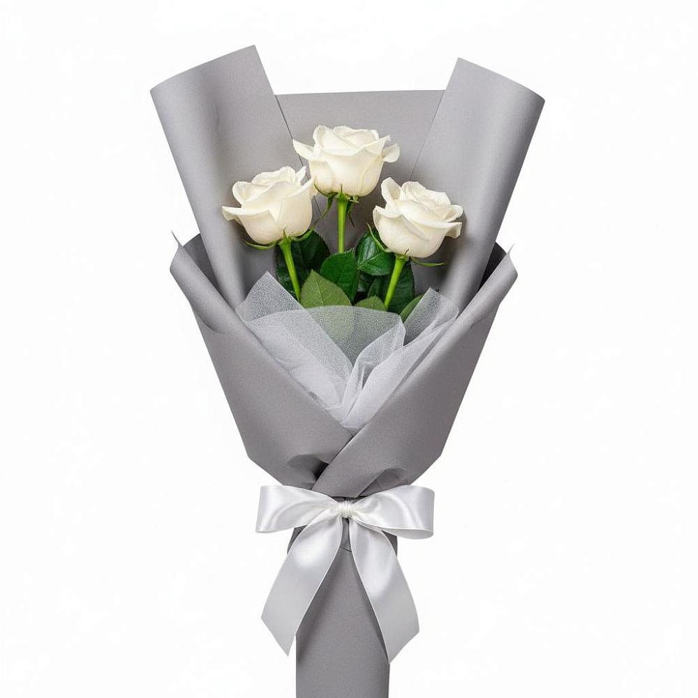 Букет 3 белые розы в Староджерелиевской