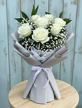 Букет цветов из:  Розы в Староджерелиевской