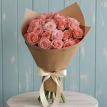 Букет цветов из:  Розы в Староджерелиевской