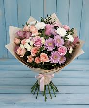 Букет цветов из:  Хризантемы, Розы и Альстромерии в Староджерелиевской